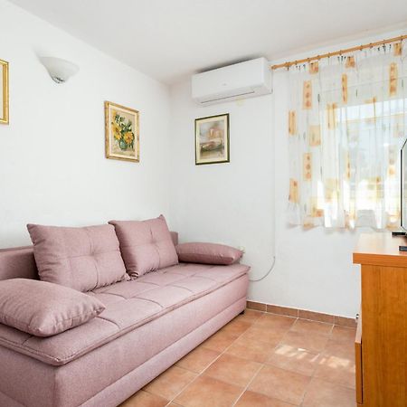 Apartments By The Sea Baska Voda, Makarska - 300 외부 사진
