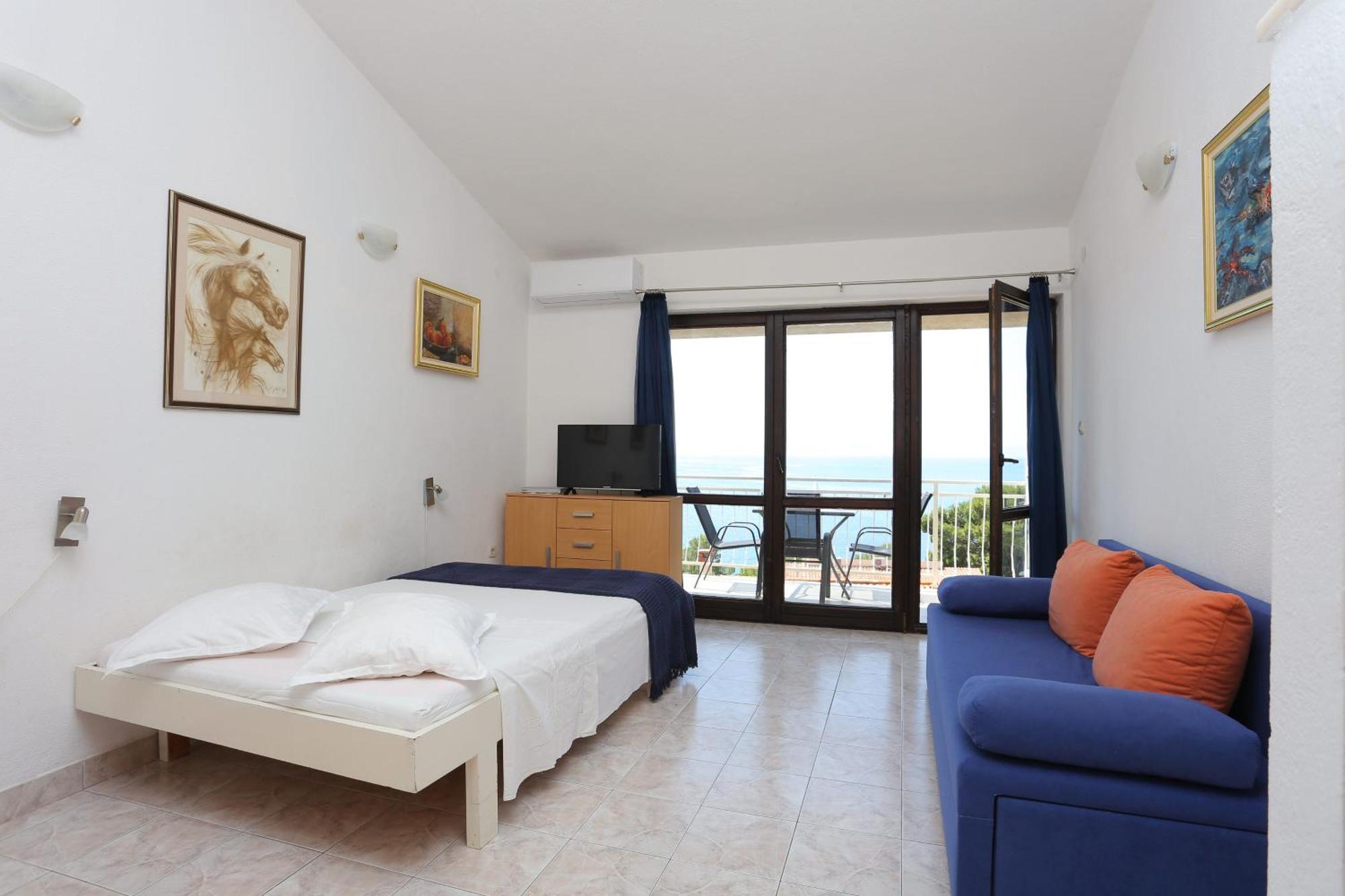 Apartments By The Sea Baska Voda, Makarska - 300 외부 사진